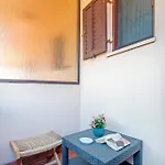 شقة Bright & Spacious With Terrace In Stinjan *