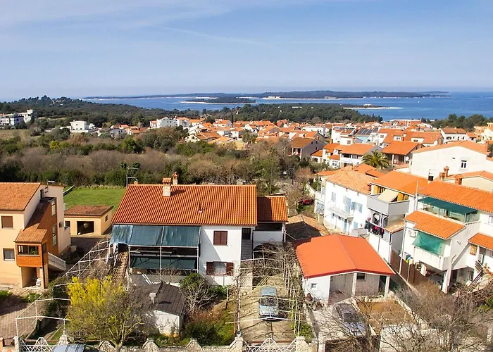 Appartement Bright & Spacious With Terrace In Stinjan *